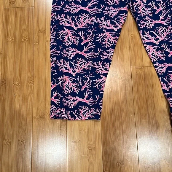 Simply Southern cropped pants - Picture 2 of 12